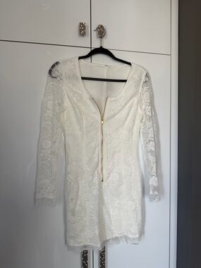 White Lace Long Sleeve Mini Dress with Gold Zip